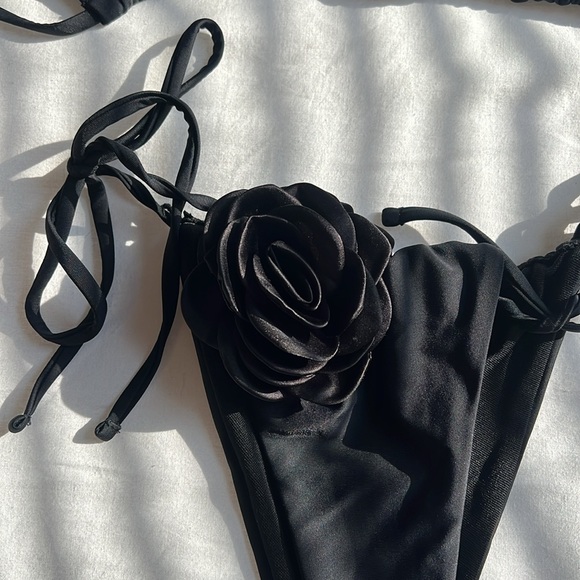 Bikini set - Picture 2 of 3